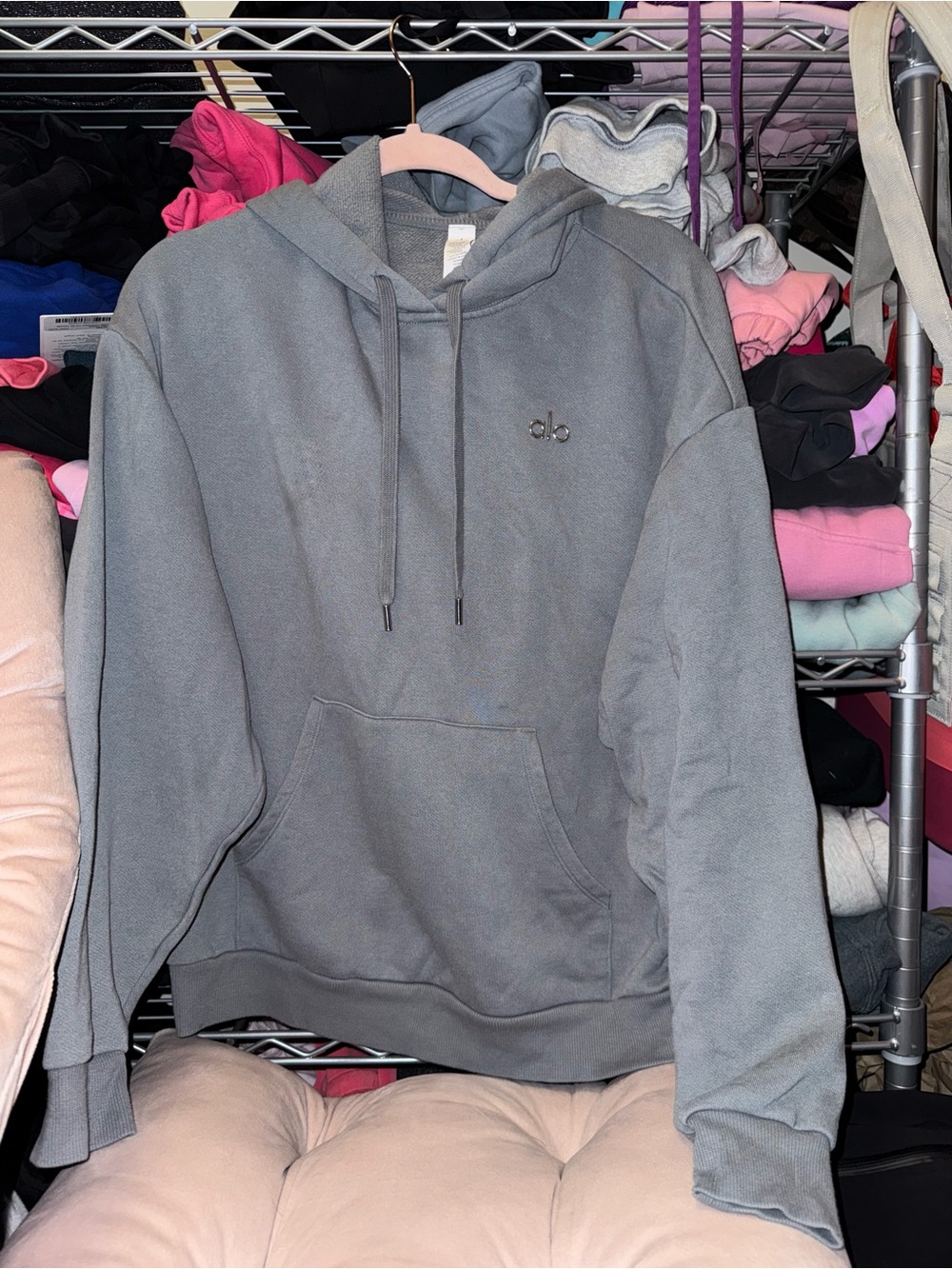 ALO Yoga Gray Accolade Hoodie - Small Unisex